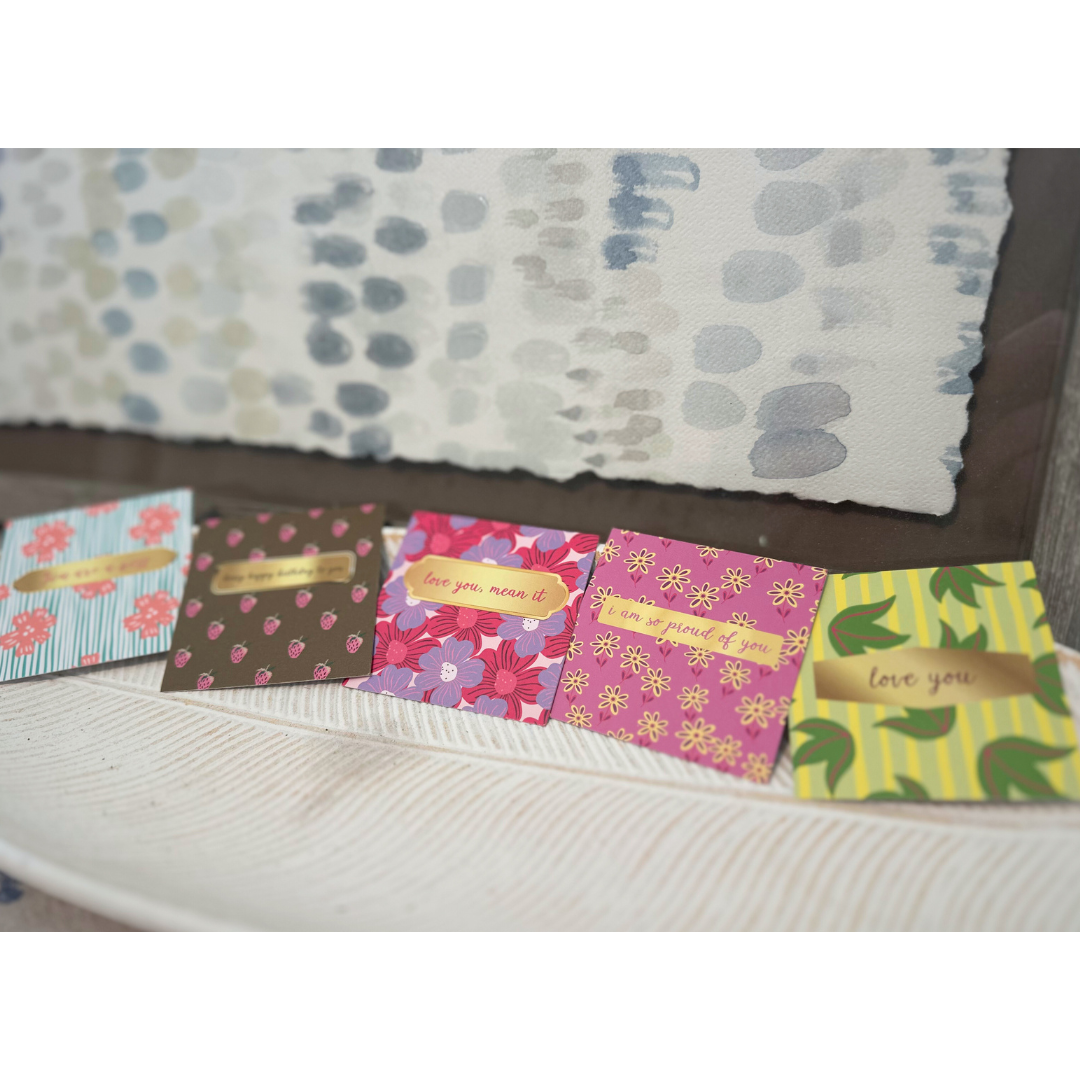 Love You Floral Gift Card (2.5"x2.5")